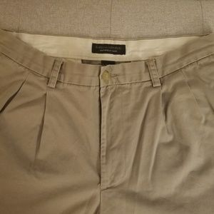 Banana Republic Smithfield Chino